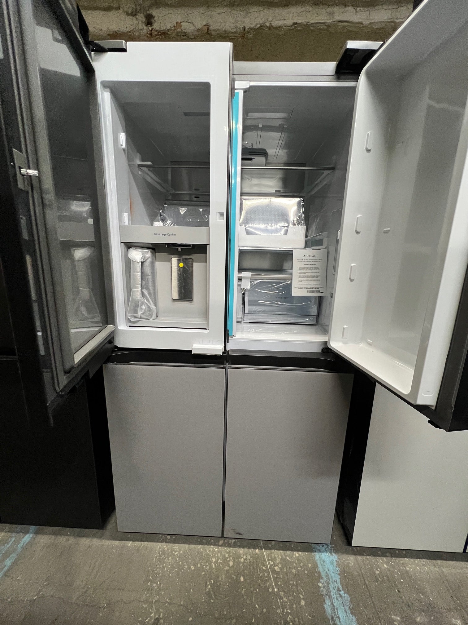 Samsung Bespoke 29 cu. ft. 4 - Door Flex Matte Grey